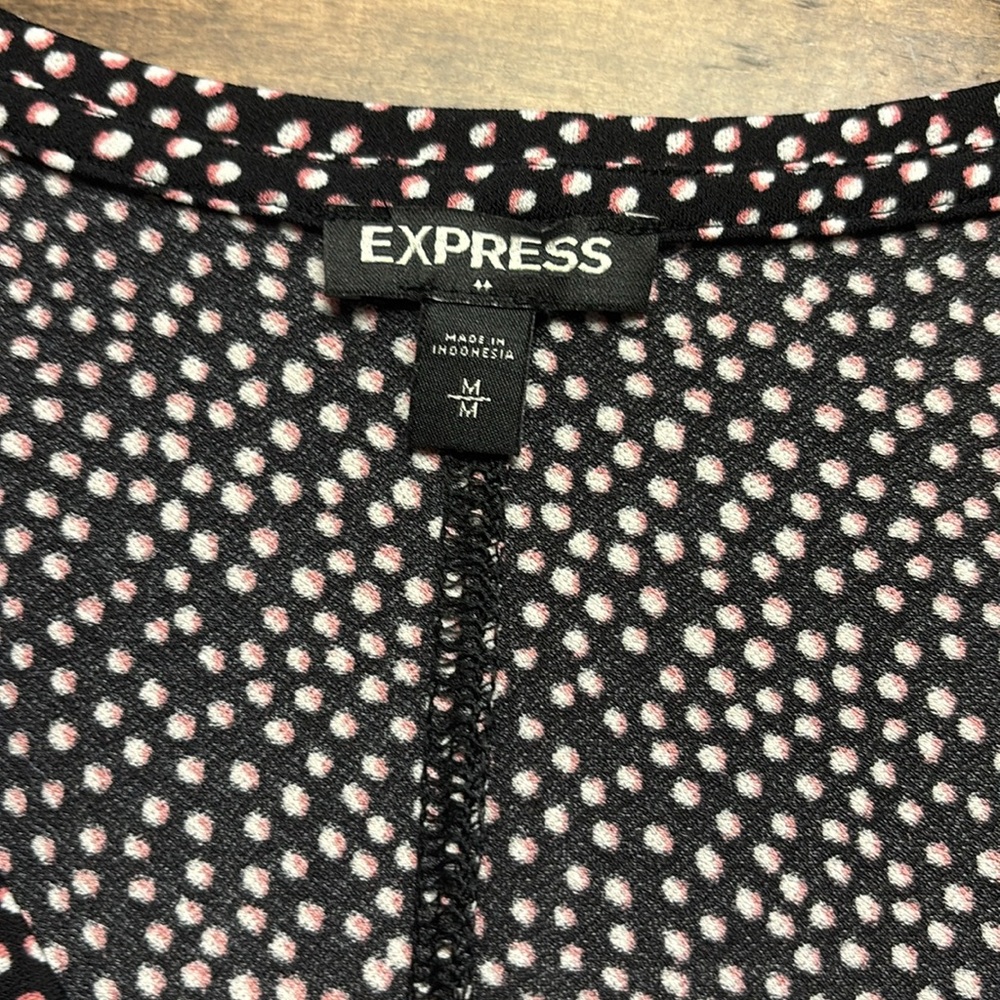 Express top - Picture 2 of 2